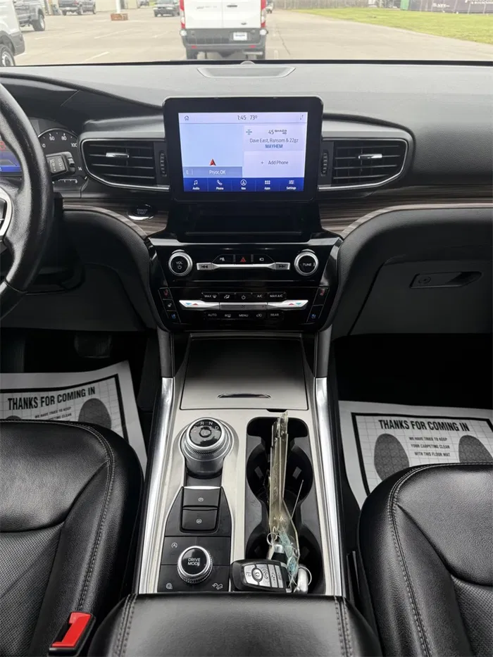 vehicle-img