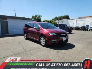 used 2021 CHRYSLER