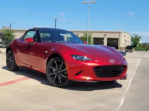 new 2025 MAZDA