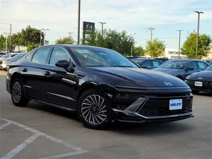 new 2025 HYUNDAI
