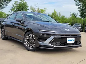 new 2025 HYUNDAI