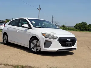 used 2018 HYUNDAI