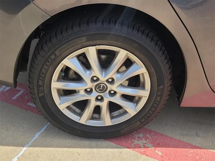 vehicle-img