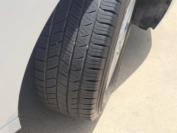 vehicle-img