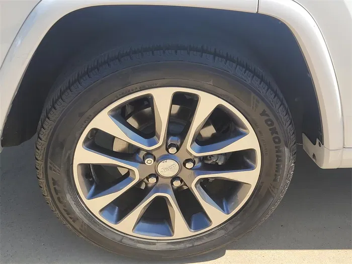 vehicle-img