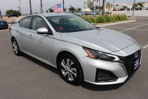 used 2023 NISSAN