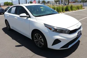 used 2023 KIA